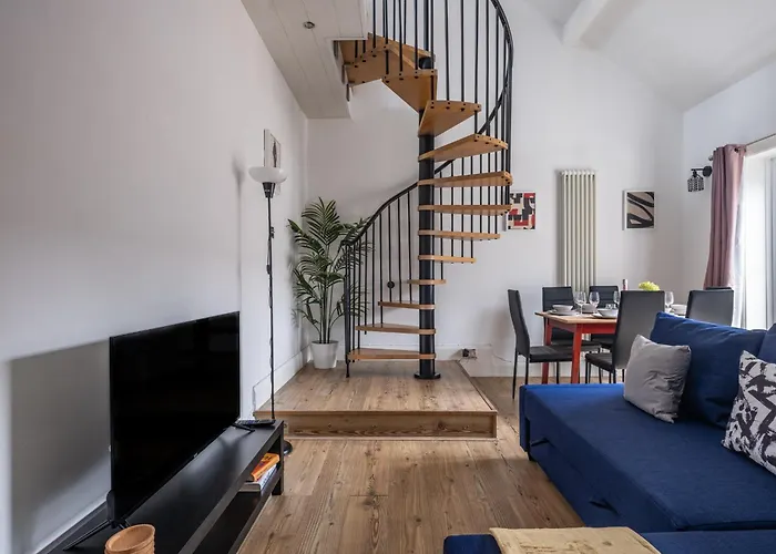 Helix House-2Bed Free Parking & Wifi Nr Hospital & Stadium Of Light