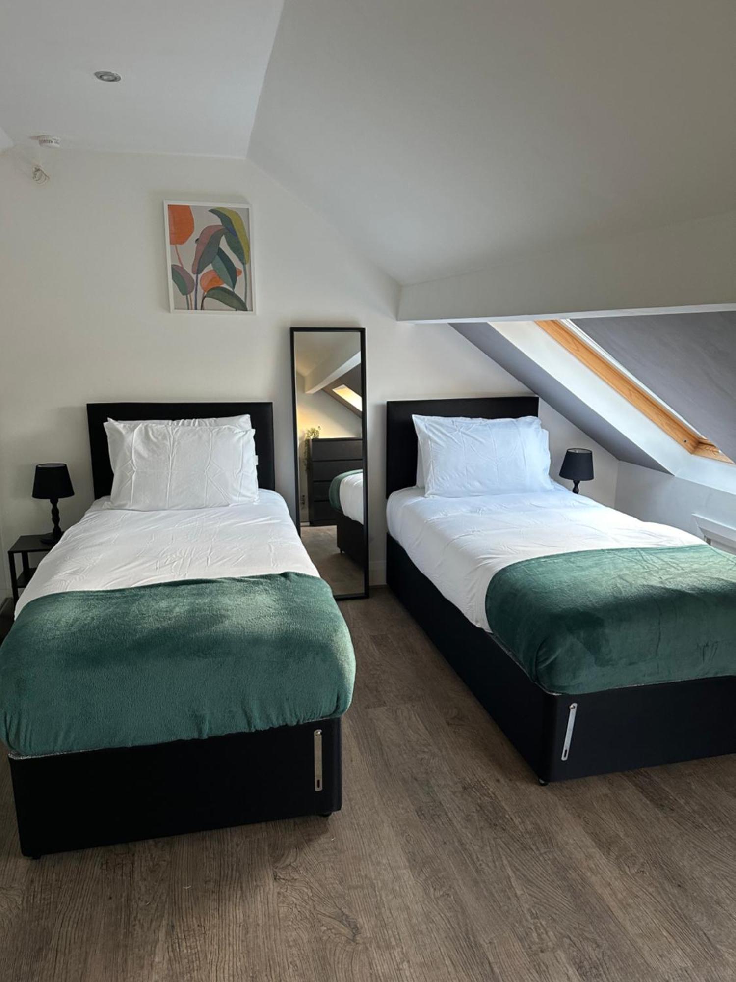Apartment Helix House-2bed Free Parking & Wifi Nr Hospital & Stadium Of Light *