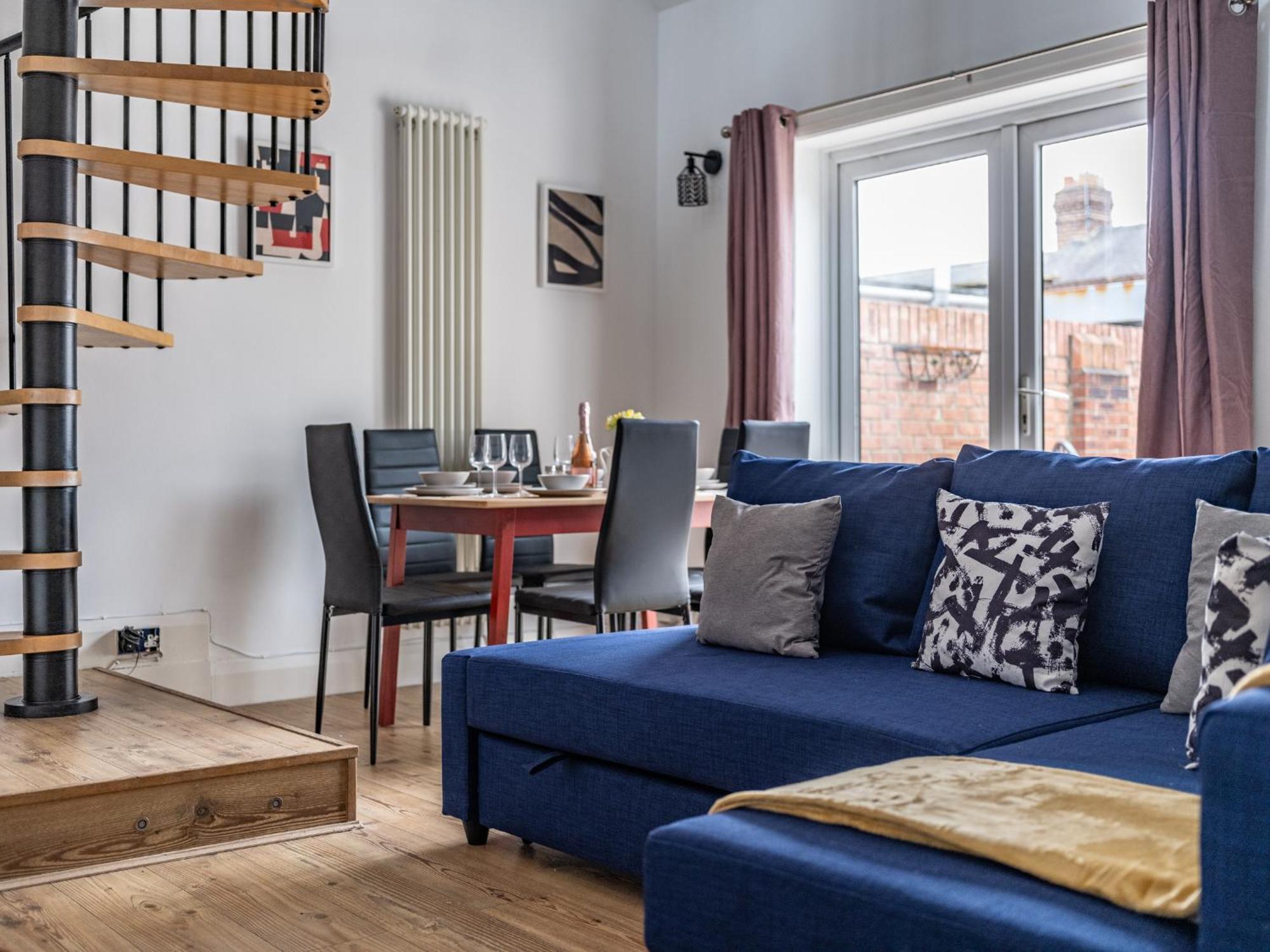 Apartment Helix House-2bed Free Parking & Wifi Nr Hospital & Stadium Of Light *