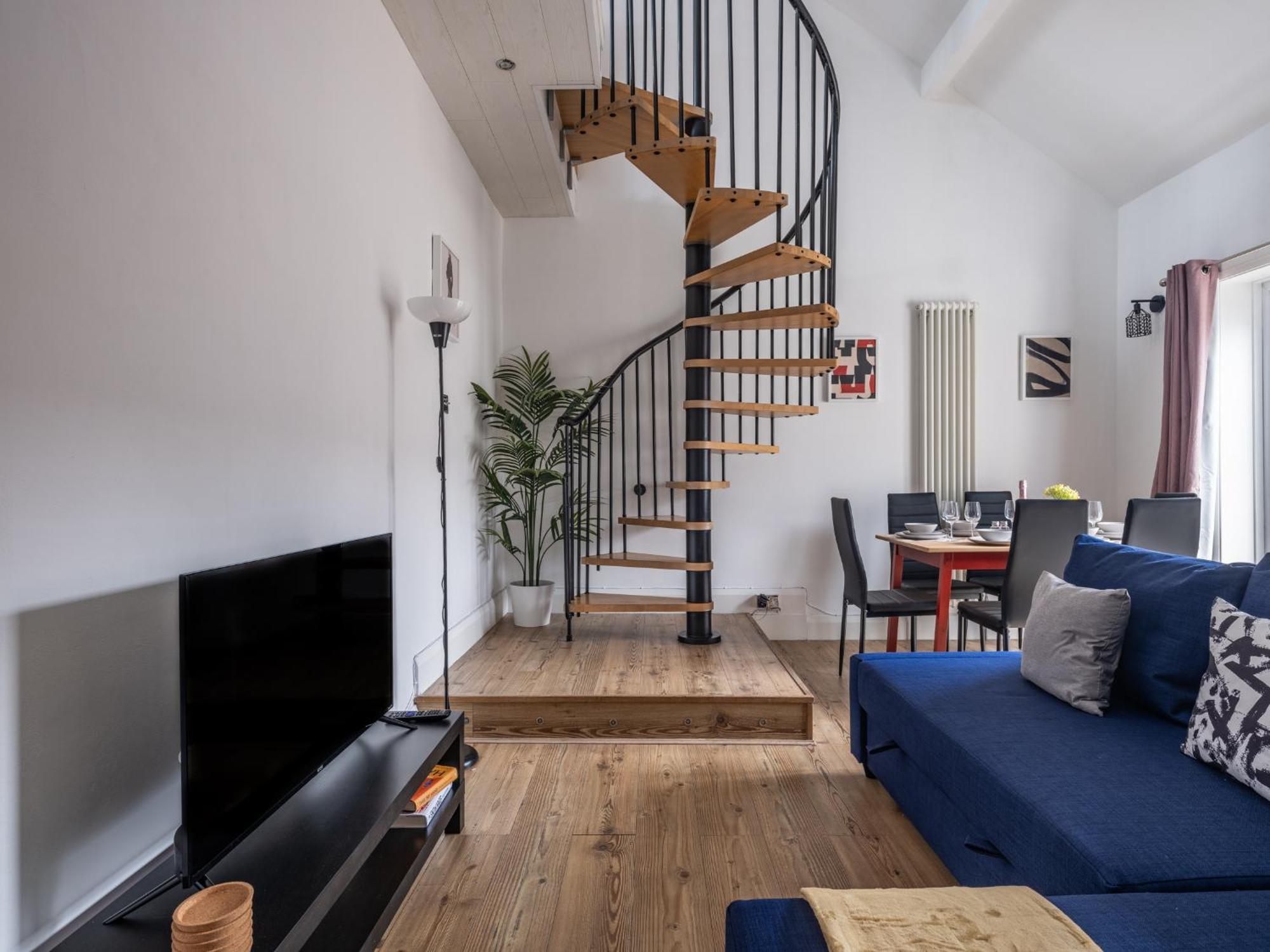Helix House-2bed Free Parking & Wifi Nr Hospital & Stadium Of Light Apartment