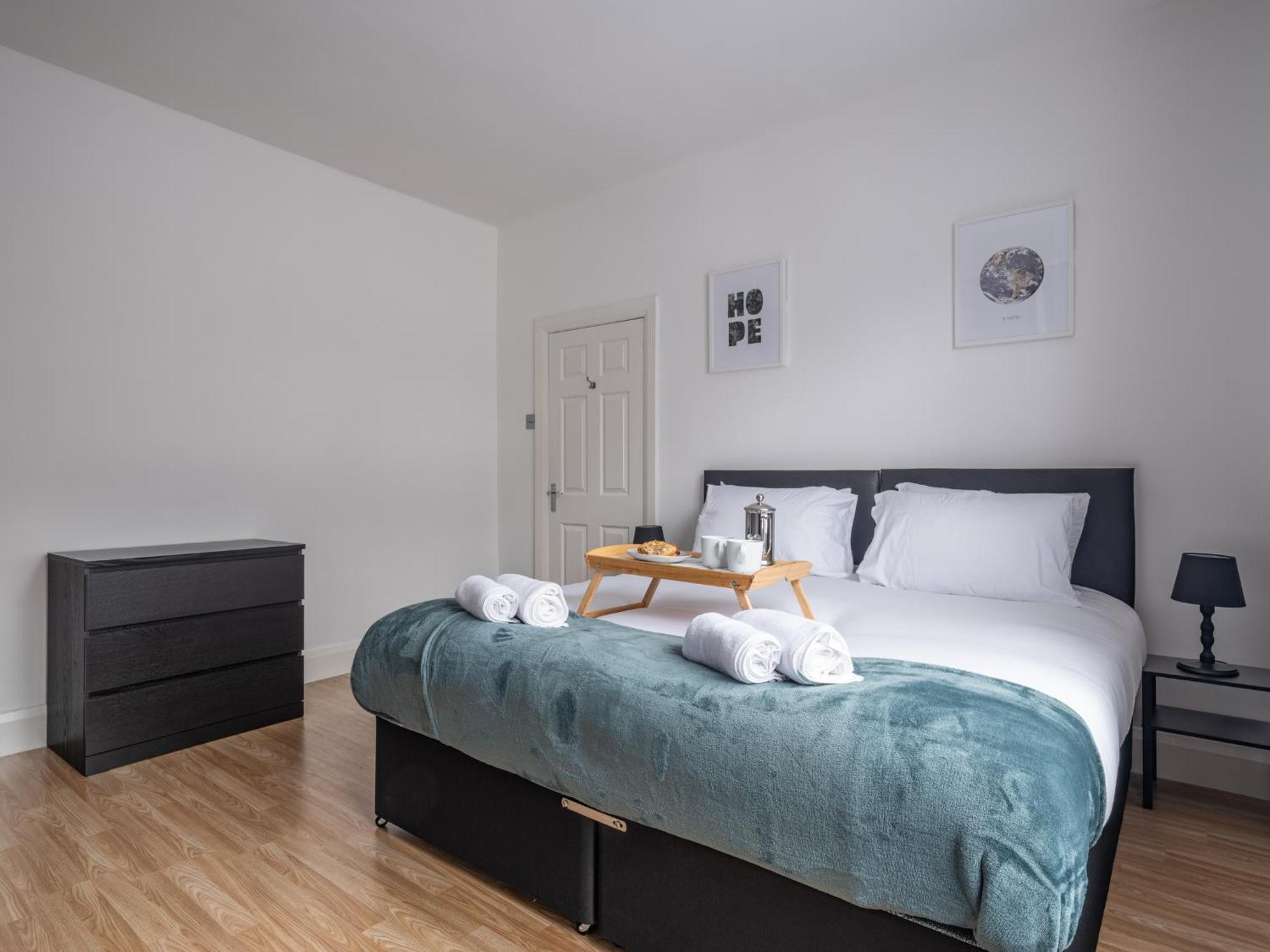 Helix House-2bed Free Parking & Wifi Nr Hospital & Stadium Of Light Sunderland (Tyne and Wear)
