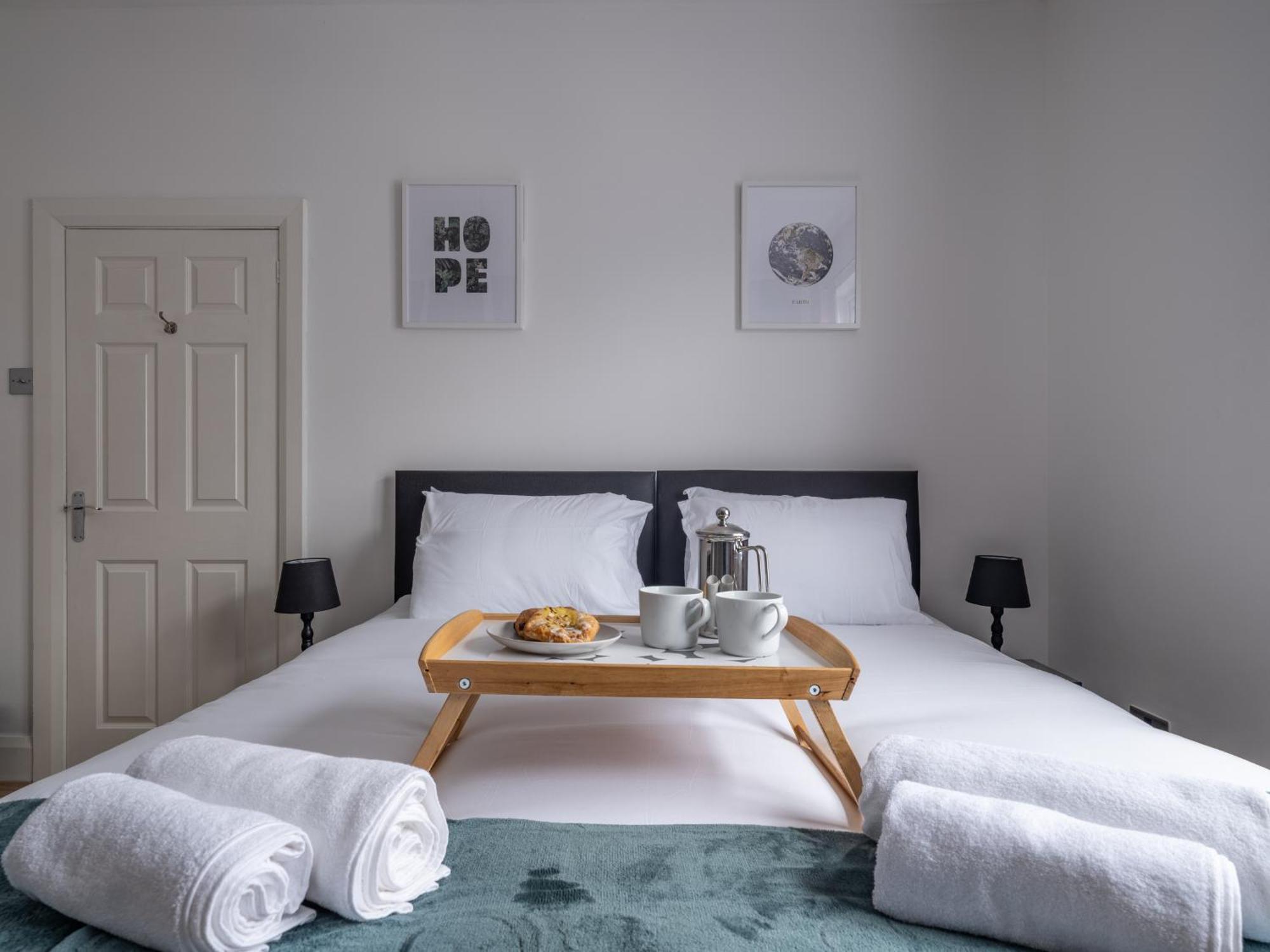 Apartment Helix House-2bed Free Parking & Wifi Nr Hospital & Stadium Of Light
