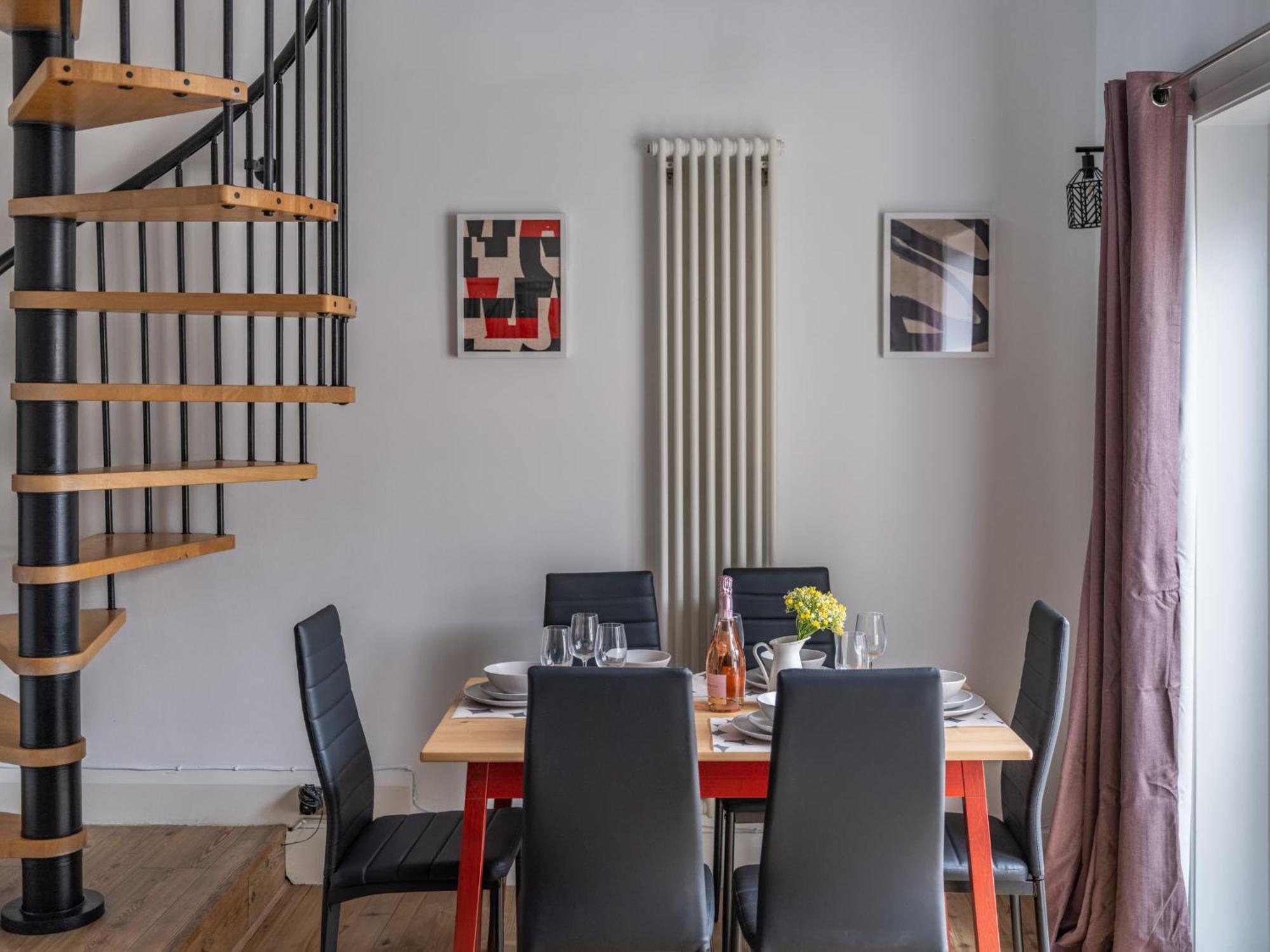 Helix House-2bed Free Parking & Wifi Nr Hospital & Stadium Of Light